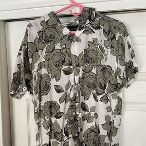 Abercrombie button down polo roses